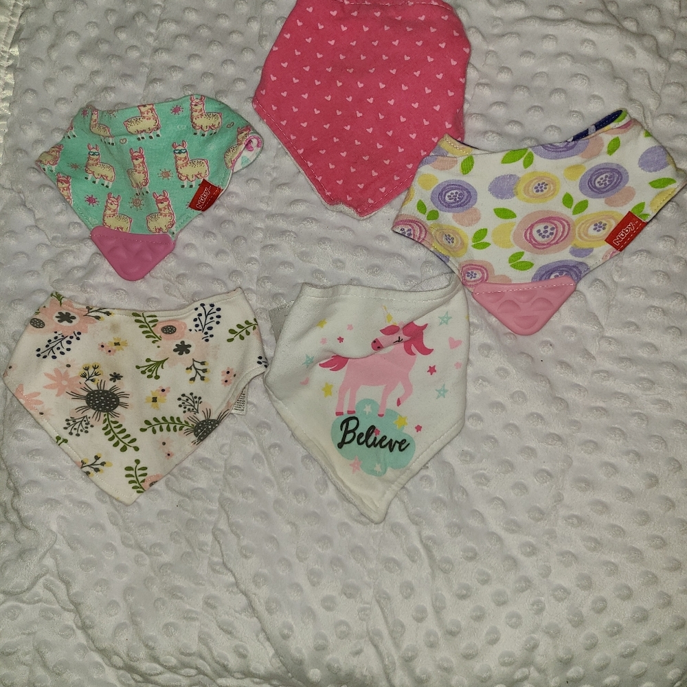 Lot of bibs